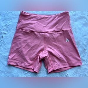 NWT: Ryderwear Coral Activewear Shorts Size Small
